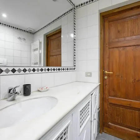 Forum - The Heart Of *